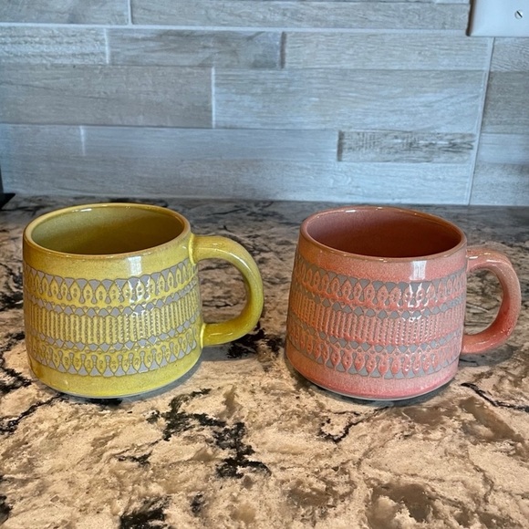 Hearth & Hand with Magnolia Stoneware Coffee Mugs Set of 2 - Pink & Yellow - Picture 3 of 3